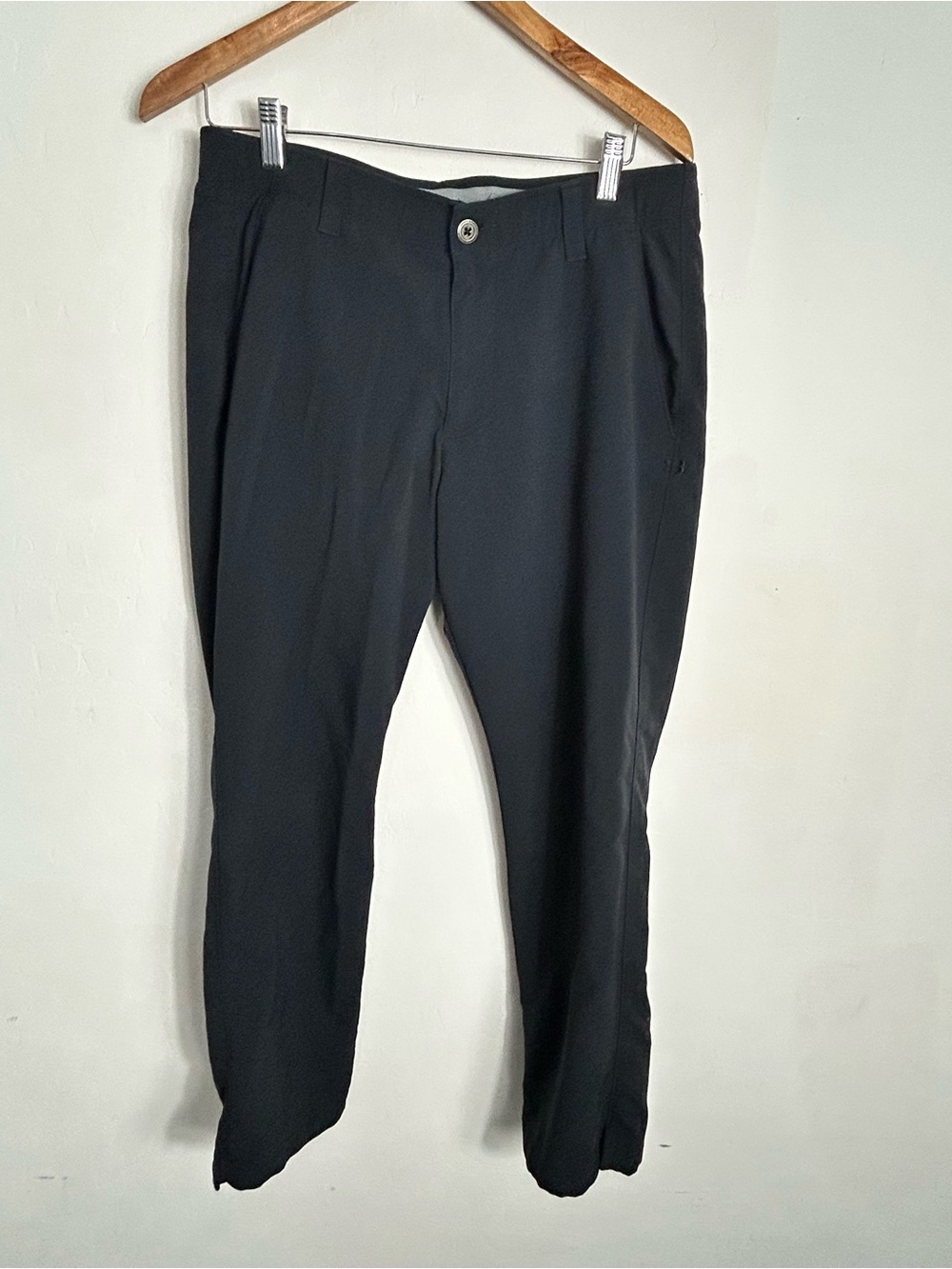 Under Armour Black Men's Dress Pants - Classic Straight Fit